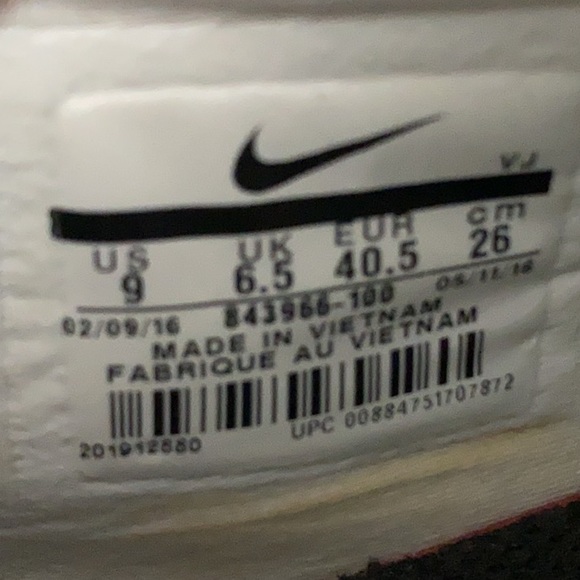 Nike Women’s Slip-on Trainers Sz 9 - Picture 8 of 11